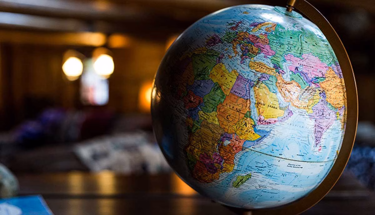 Global Economic Shifts: How Trade Wars and Agreements Shape the Future